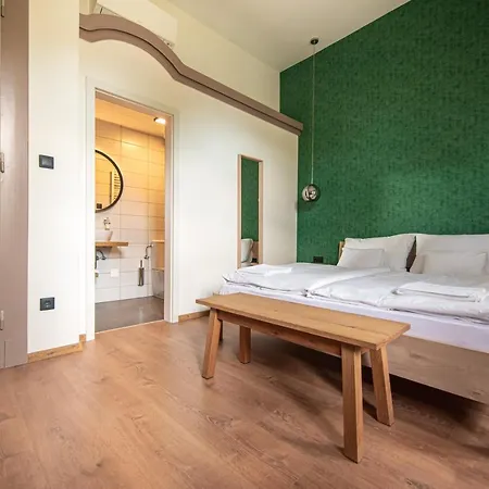 Katarina Birtok Bed & Breakfast *