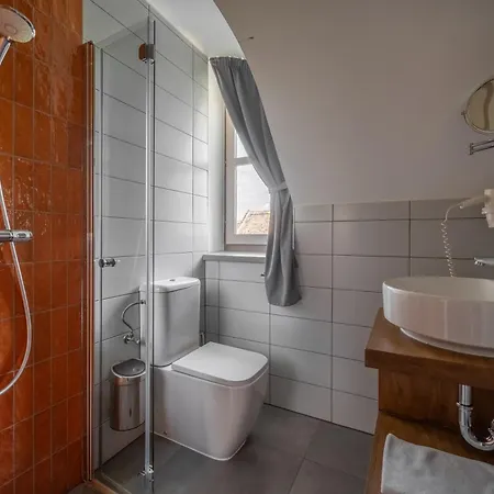 Bed & Breakfast Katarina Birtok *