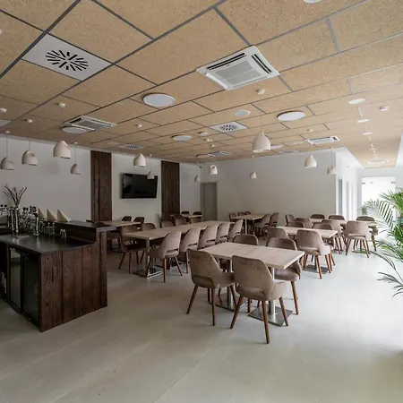 Bed & Breakfast Katarina Birtok *