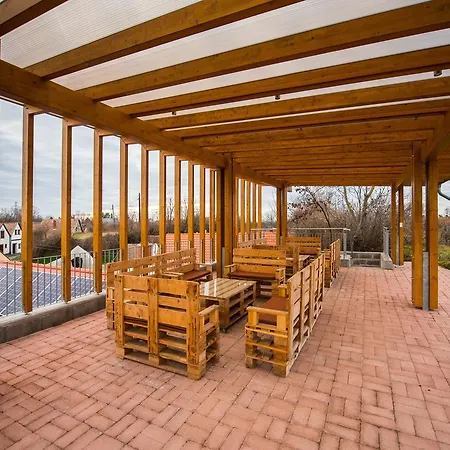 Bed & Breakfast Katarina Birtok *